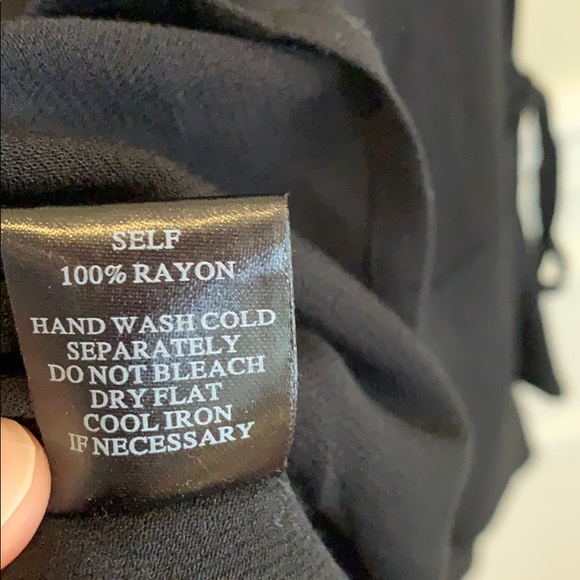 Black ruffled shirt - Picture 5 of 5